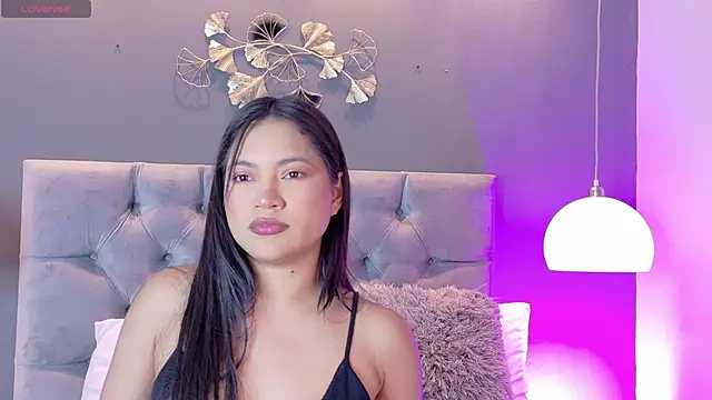 kendalFox  online show from February 10, 2026, 2:43 am