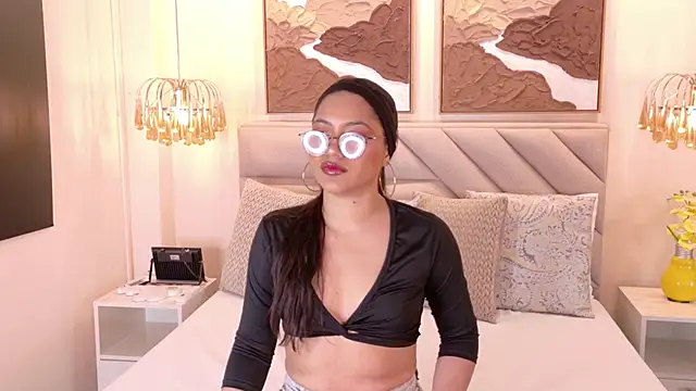 kendalFox  online show from November 15, 2025, 10:03 pm