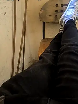 bigdick lickingexpert08 online show from February 23, 2026, 9:21 am