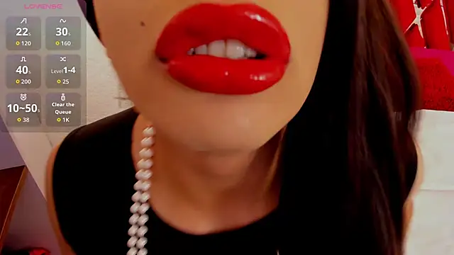 Snapshot of sweet_Elizabeth chatting on February 4, 2026, 12:22 pm sweet Elizabeth online show from February 4, 2026, 12:22 pm