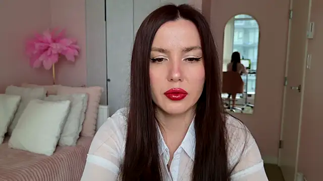 SirenSwitch online show from November 15, 2025, 9:30 pm