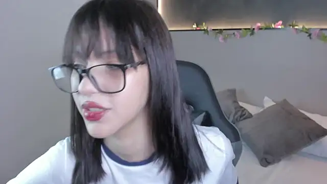 Snapshot of nessnesta chatting on September 12, 2025, 7:46 pm nessnesta online show from September 12, 2025, 7:46 pm
