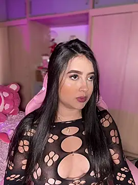 Emiily Moore1 online show from April 6, 2026, 6:20 pm