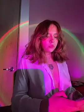 aliciia 23 online show from March 25, 2026, 3:17 am