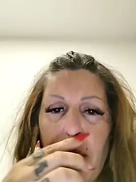 canariamorbosa online show from October 10, 2025, 11:49 pm