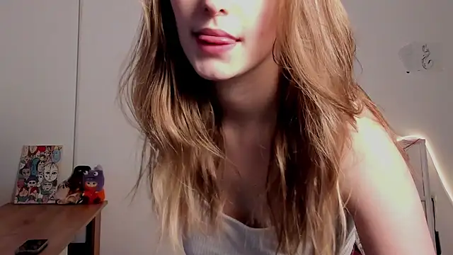 VesperaCeleste online show from February 1, 2026, 10:46 am