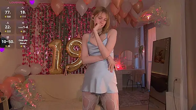 Snapshot of sofiapurex chatting on February 21, 2026, 2:13 am sofiapurex online show from February 21, 2026, 2:13 am