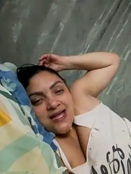 tiffany Johnson1 online show from November 10, 2025, 2:16 am