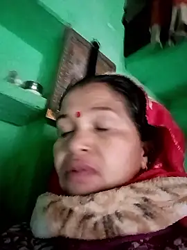 Manavi x online show from February 3, 2026, 3:15 am