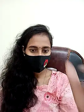 Snapshot of Softecho-03 chatting on October 5, 2025, 6:09 pm Softecho-03 online show from October 5, 2025, 6:09 pm