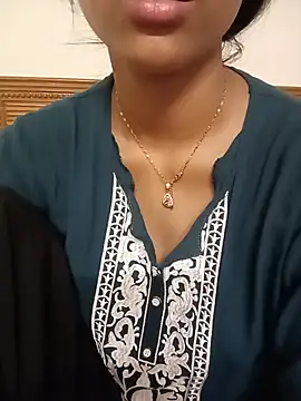 Snapshot of Softecho-03 chatting on July 2, 2026, 3:07 pm Softecho-03 online show from July 2, 2026, 3:07 pm