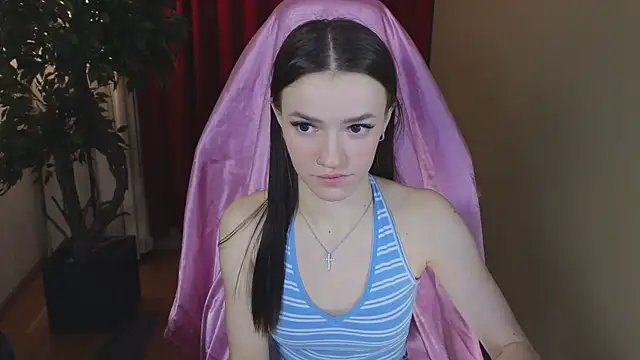 E l i z e  online show from November 15, 2025, 5:11 am