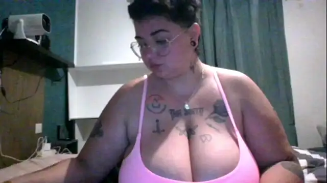 PirateXL online show from April 17, 2026, 11:40 pm