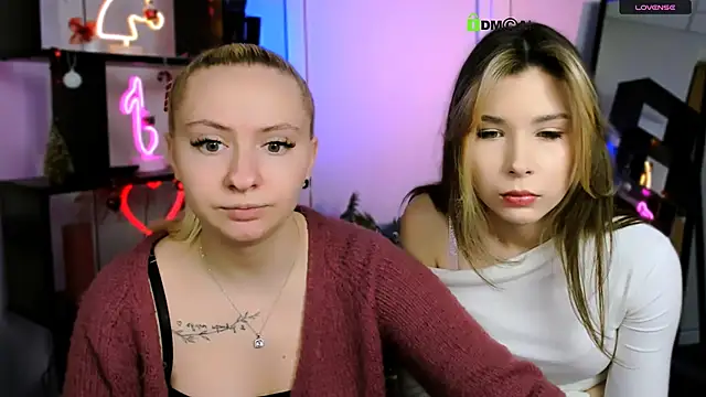 mila glow1 online show from January 11, 2026, 7:21 pm