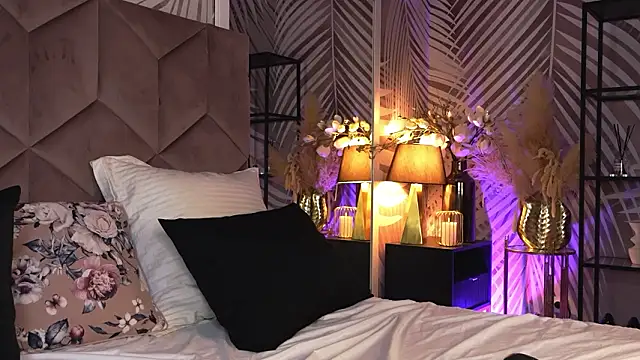 EvaRhea online show from March 16, 2026, 3:58 am