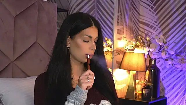 EvaRhea online show from February 13, 2026, 4:01 am