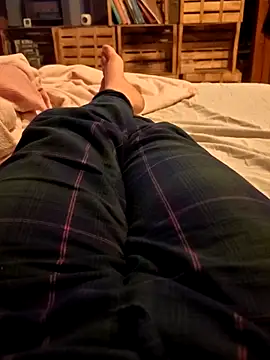 Snapshot of Horny_mummy chatting on May 7, 2026, 7:50 pm Horny mummy online show from May 7, 2026, 7:50 pm