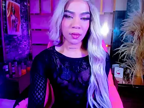 Snapshot of Cherry_Adams1 chatting on September 8, 2025, 9:47 pm Cherry Adams1 online show from September 8, 2025, 9:47 pm