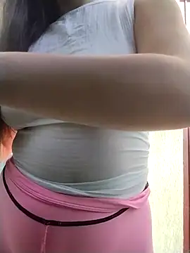 Snapshot of LenaBloomy chatting on November 1, 2025, 11:15 am LenaBloomy online show from November 1, 2025, 11:15 am