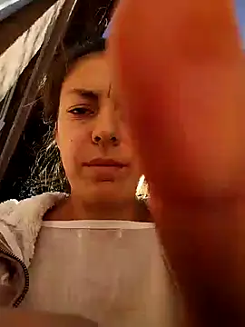 Snapshot of LenaBloomy chatting on October 20, 2025, 11:11 am LenaBloomy online show from October 20, 2025, 11:11 am