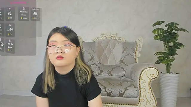 Snapshot of Vanadda chatting on November 27, 2025, 8:15 am Vanadda online show from November 27, 2025, 8:15 am