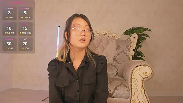 Snapshot of Vanadda chatting on November 28, 2025, 2:56 am Vanadda online show from November 28, 2025, 2:56 am