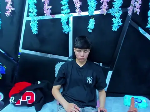 Bruno Cruzz online show from December 14, 2025, 2:29 am