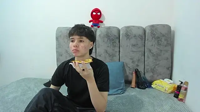 Bruno Cruzz online show from March 26, 2026, 2:32 am