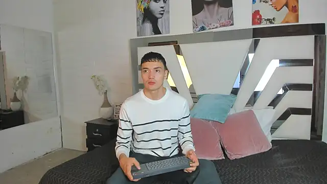 Snapshot of Jacksonflorez chatting on September 30, 2025, 7:09 pm Jacksonflorez online show from September 30, 2025, 7:09 pm