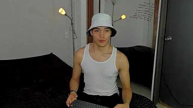 Snapshot of Jacksonflorez chatting on September 22, 2025, 6:47 pm Jacksonflorez online show from September 22, 2025, 6:47 pm
