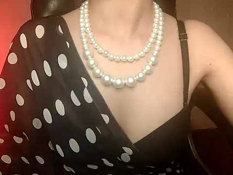 akankshapuri online show from September 23, 2025, 4:47 pm