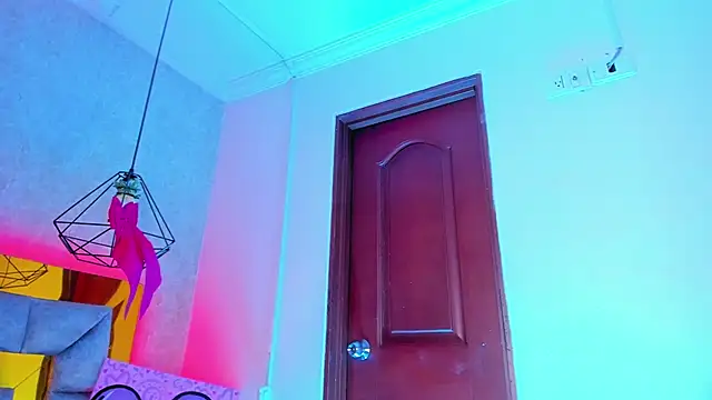 Snapshot of sophiievv chatting on February 1, 2026, 8:01 am sophiievv online show from February 1, 2026, 8:01 am