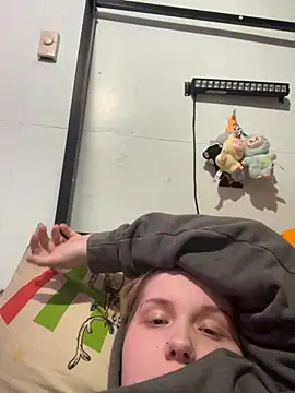 Lexxxii515 online show from November 4, 2025, 9:07 pm