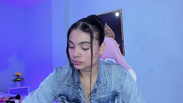 Snapshot of SammyRose_ chatting on September 20, 2025, 5:18 pm SammyRose online show from September 20, 2025, 5:18 pm