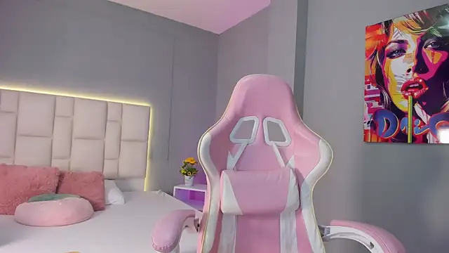 Snapshot of SammyRose_ chatting on January 16, 2026, 7:40 pm SammyRose online show from January 16, 2026, 7:40 pm