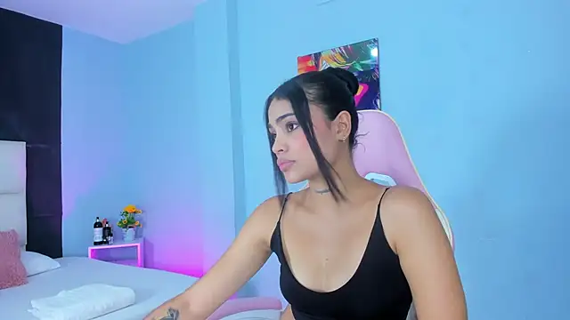Snapshot of SammyRose_ chatting on September 28, 2025, 7:10 pm SammyRose online show from September 28, 2025, 7:10 pm
