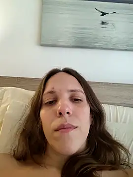 lauflor online show from March 3, 2026, 1:07 pm