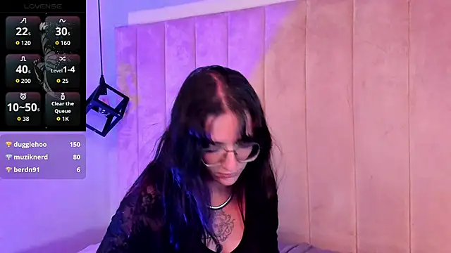 AfroditaLeclair online show from September 27, 2025, 8:31 am