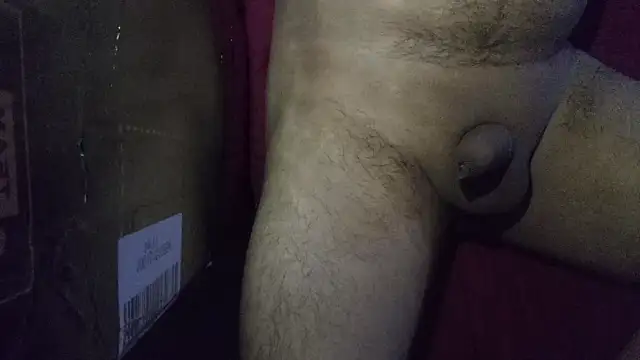 sthuart22 online show from January 7, 2026, 4:50 am