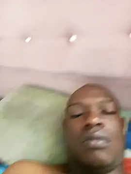 Snapshot of MackMacKenzie chatting on February 2, 2026, 2:16 pm MackMacKenzie online show from February 2, 2026, 2:16 pm