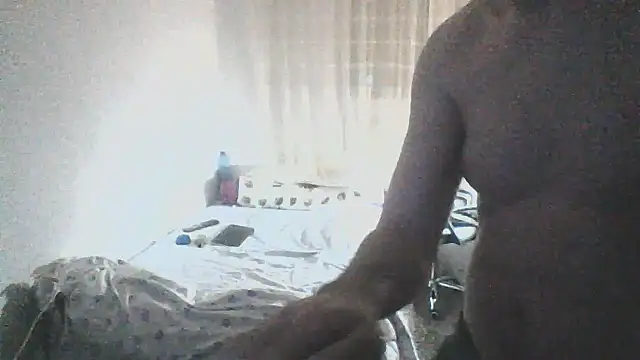 dani878879 online show from October 31, 2025, 11:33 pm