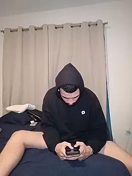 Jadriel23 online show from November 8, 2025, 3:10 am