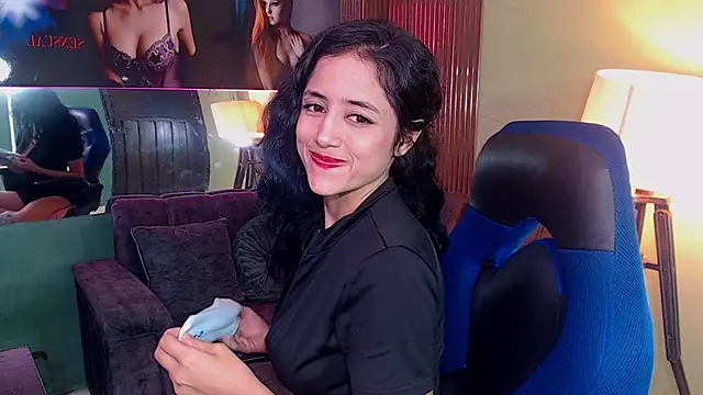 emily rz1 online show from October 15, 2025, 8:17 pm