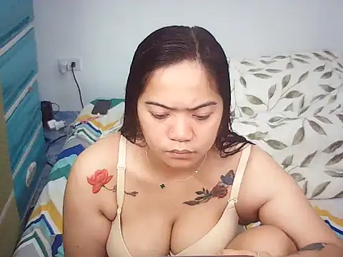 sexylhane online show from October 17, 2025, 12:40 pm