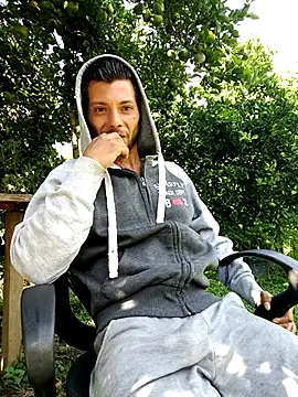 AlphaAlterX online show from October 15, 2025, 1:30 pm