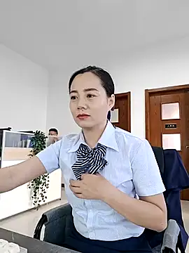 bingxin- online show from November 17, 2025, 2:48 am