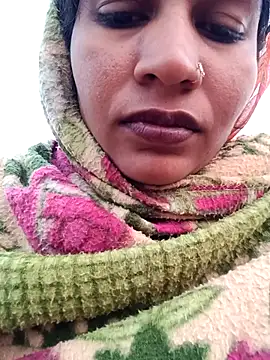 Hot Seema83 online show from November 10, 2025, 1:21 am