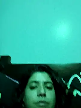 Snapshot of Maricamposs chatting on October 23, 2025, 9:02 pm Maricamposs online show from October 23, 2025, 9:02 pm