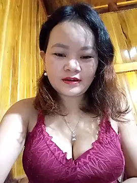 ctm-cute online show from December 22, 2025, 12:33 am