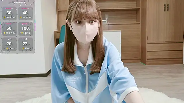 Snapshot of SoRa_056 chatting on September 10, 2025, 2:38 pm SoRa 056 online show from September 10, 2025, 2:38 pm